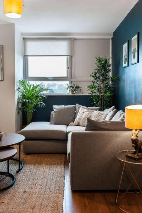 Central Maidstone Contractor Flat Kültér fotó