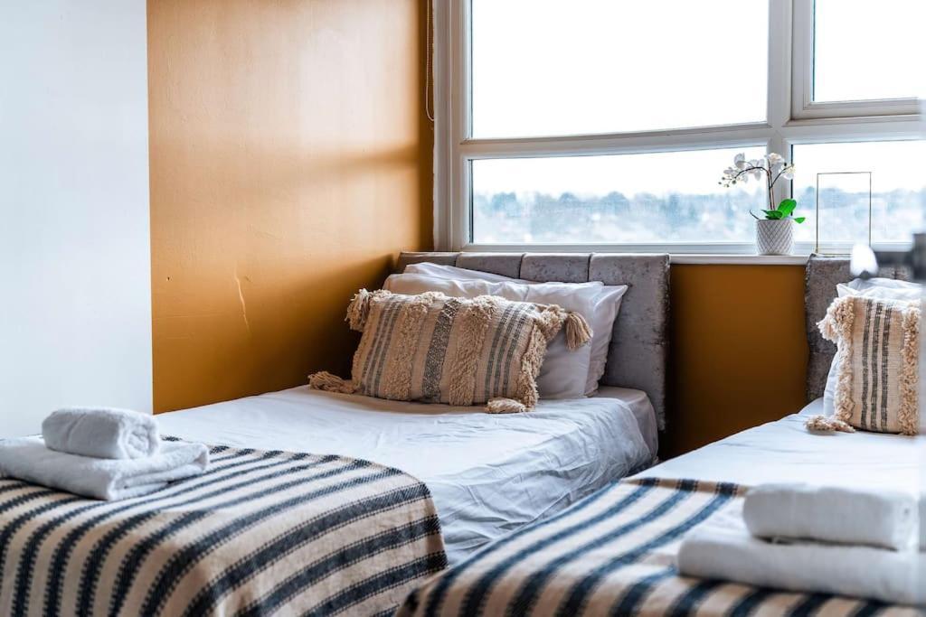 Central Maidstone Contractor Flat Kültér fotó